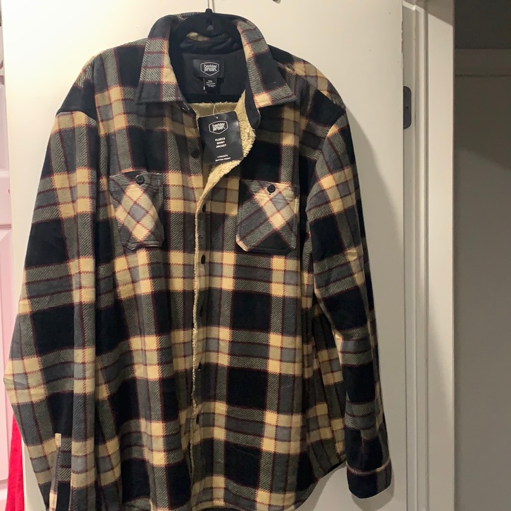 Men’s Fleece Jacket in XXXL Never Worn